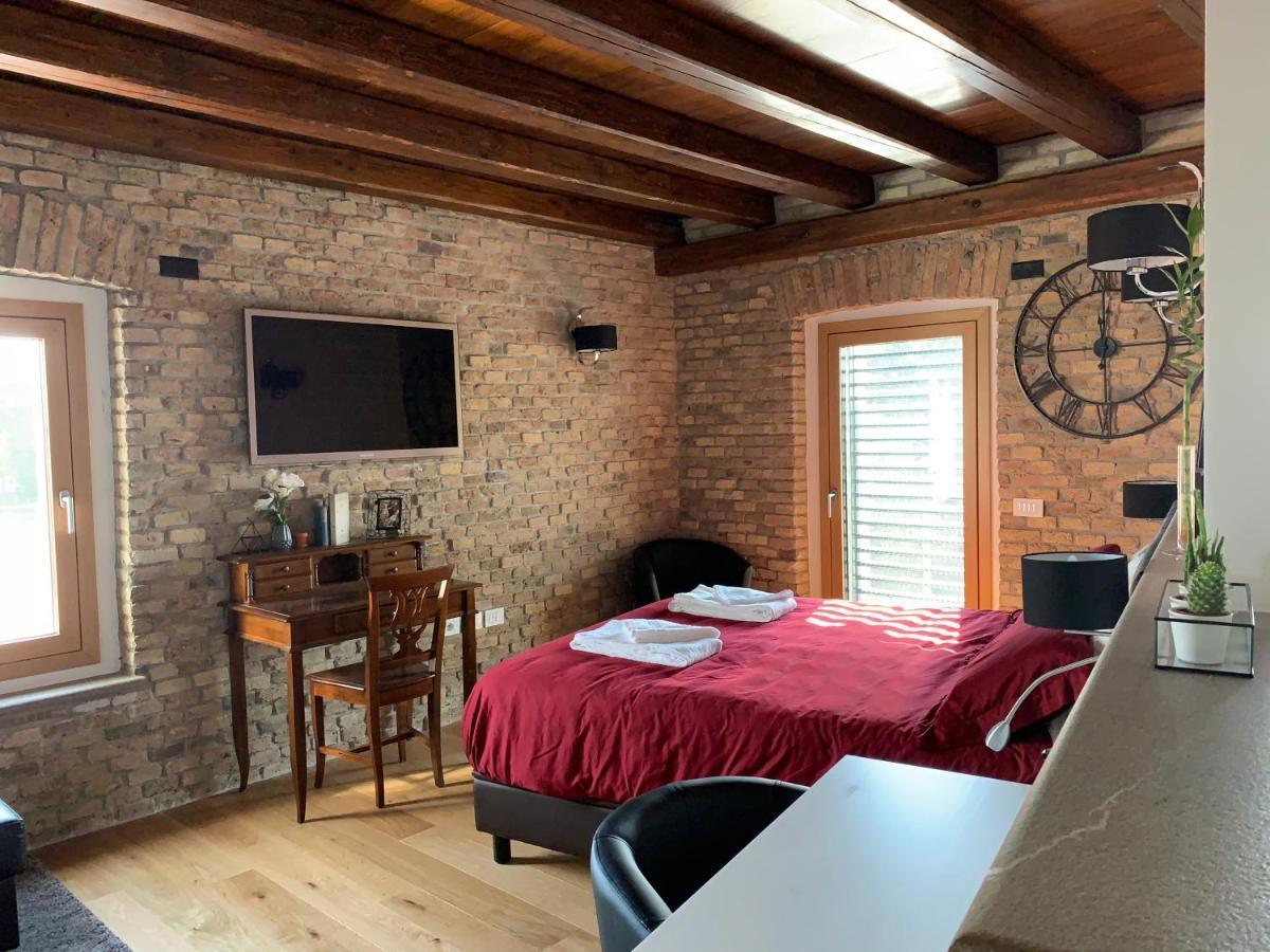 B&B La Corte Dei Vizi Clauiano 外观 照片