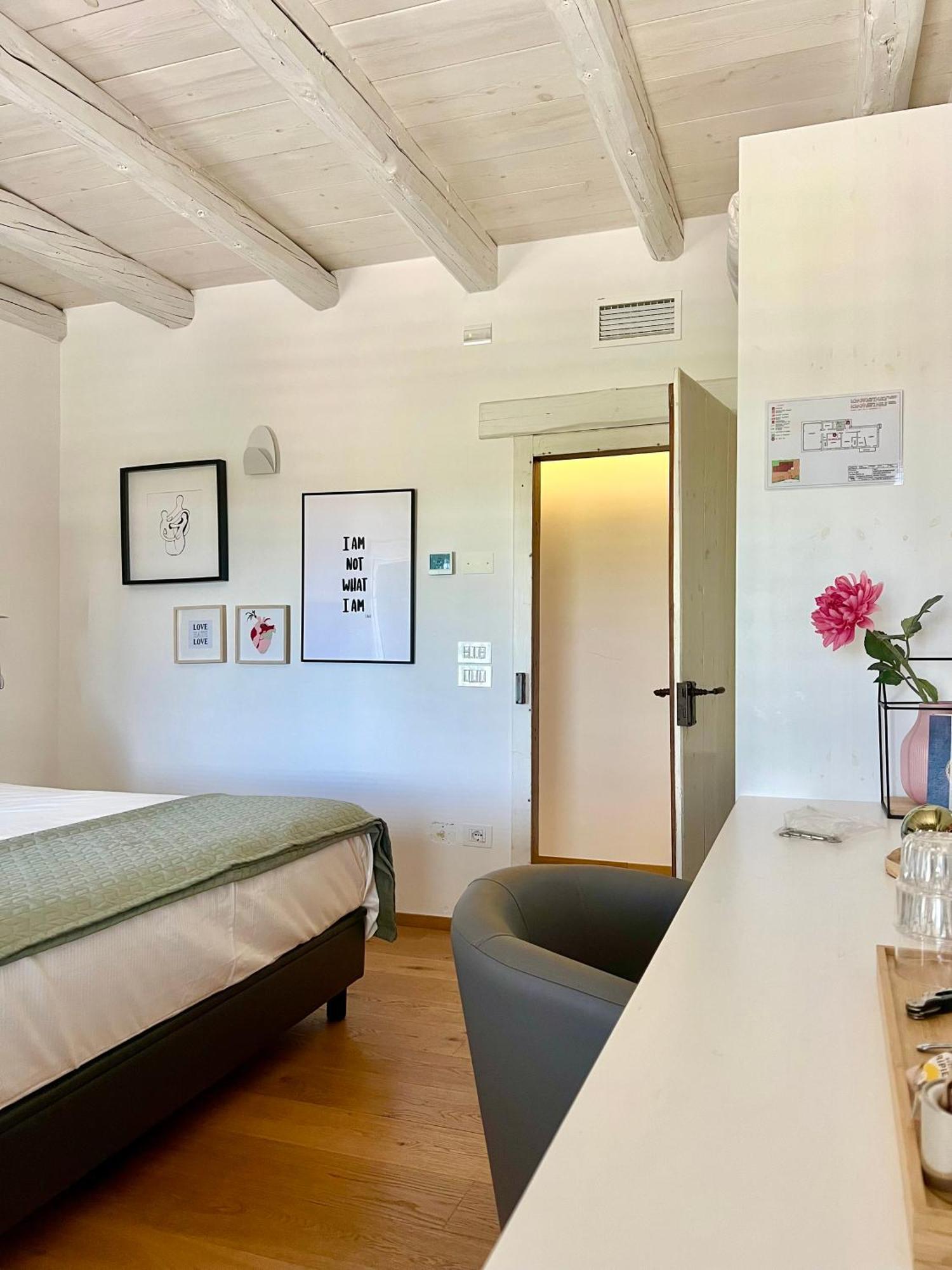 B&B La Corte Dei Vizi Clauiano 外观 照片